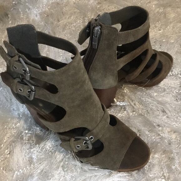 MARC FISHER Open-Toe Sandals 8.5 - Picture 4 of 8